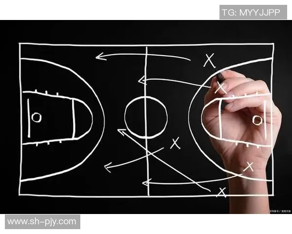 成都篮球队战术对比深度解析与未来发展趋势探讨 成都篮球队战术对比深度解析与未来发展趋势探讨